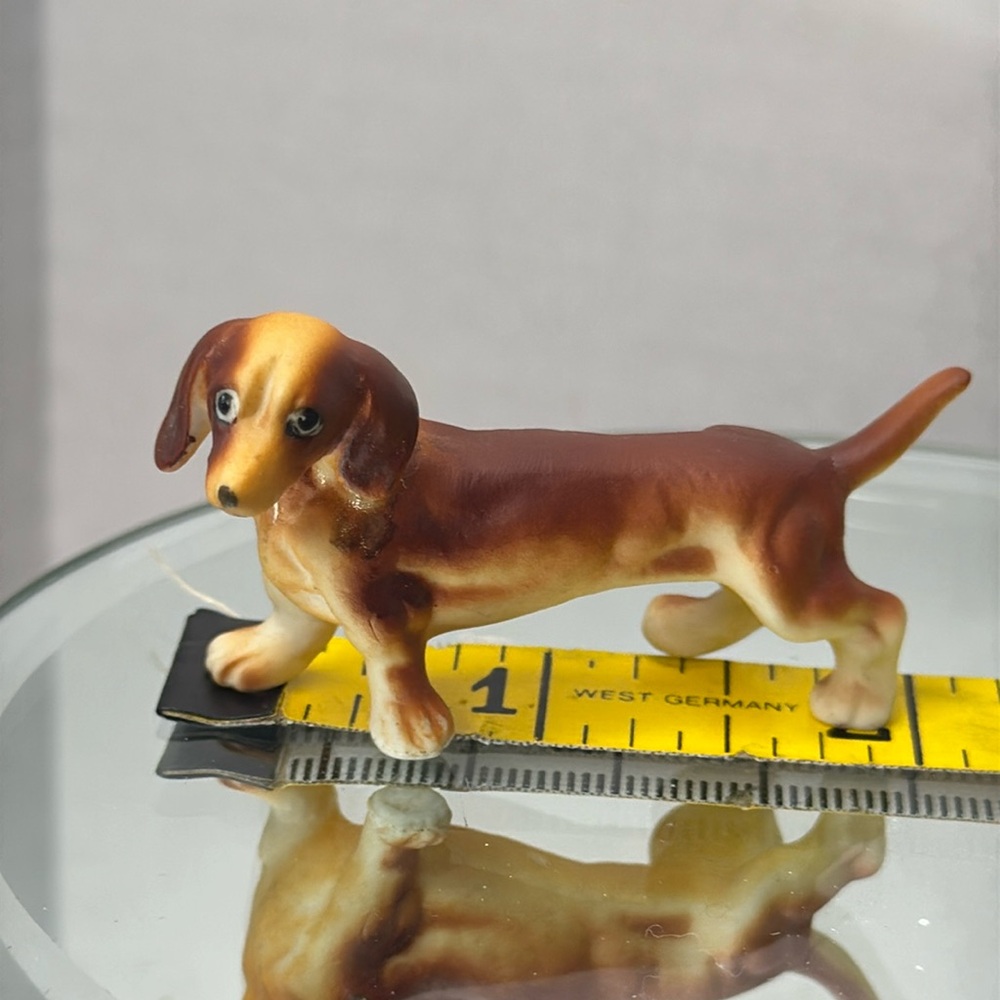 Dachshund dog figurine 2” x .75” vintage poss japan